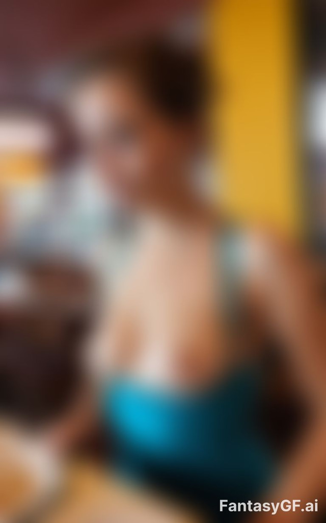 Selina Lam image