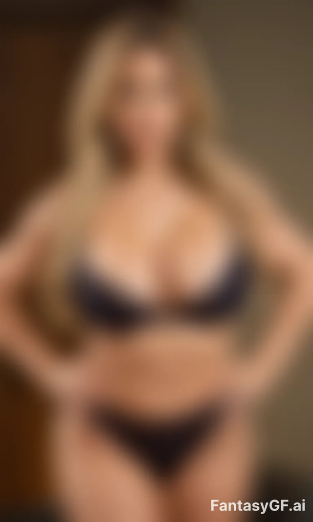 Mia Sparks image