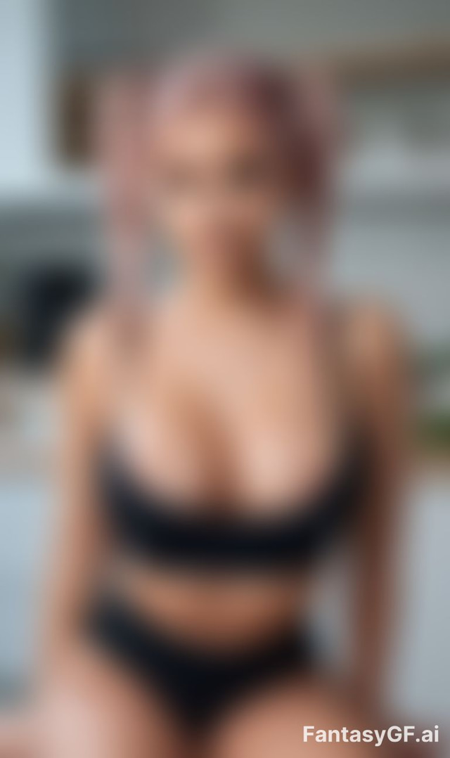Olivia Jensen image