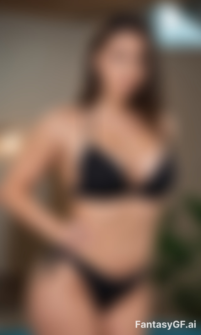 Alyssa Valencia image