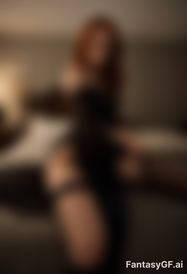 Izzy Rose image