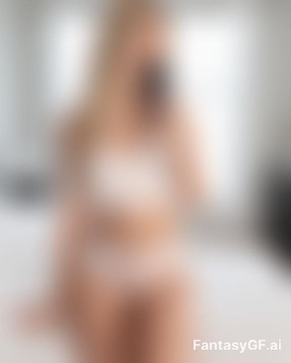 Chelsea Hinton image
