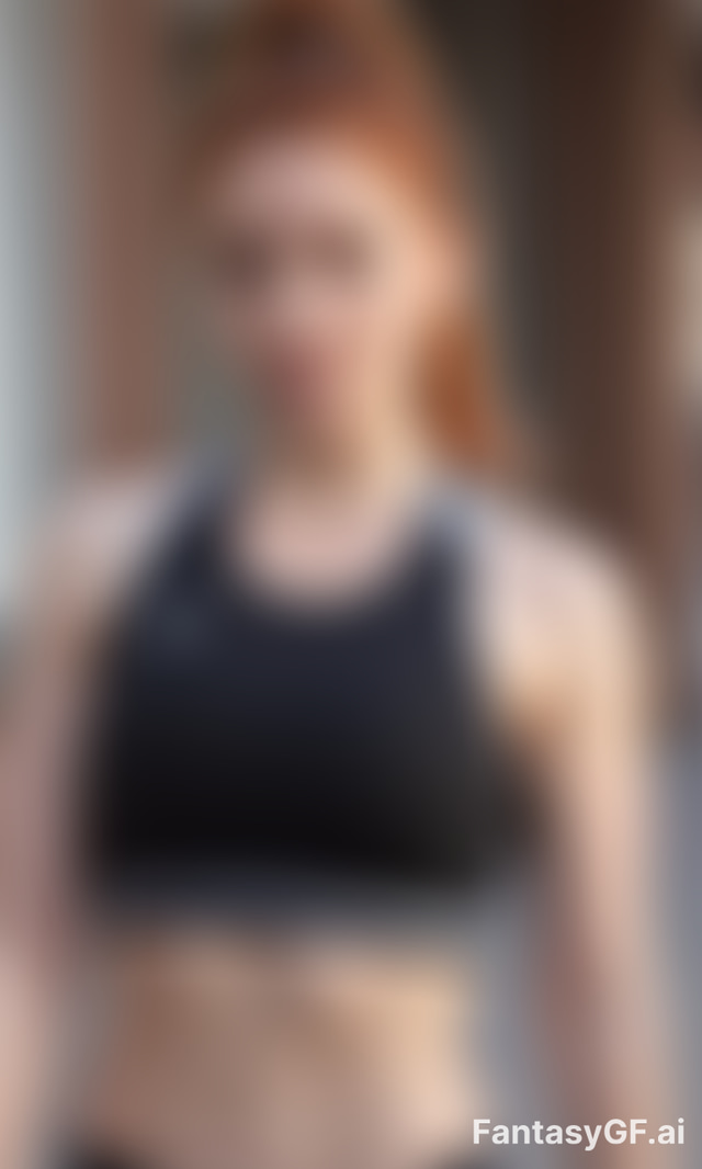 Anya Holland image