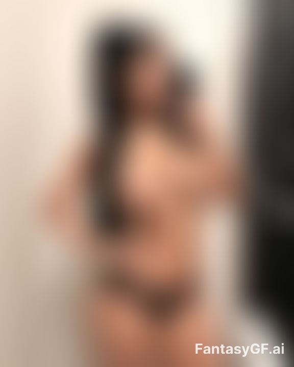 Amara Mckenzie image