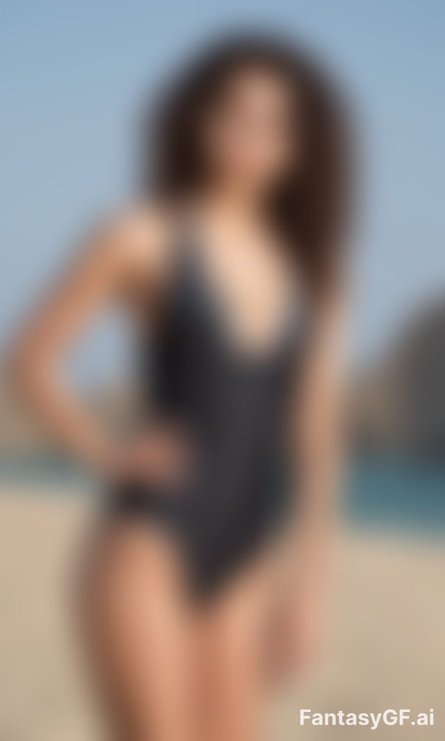 Sarahi Holmes image