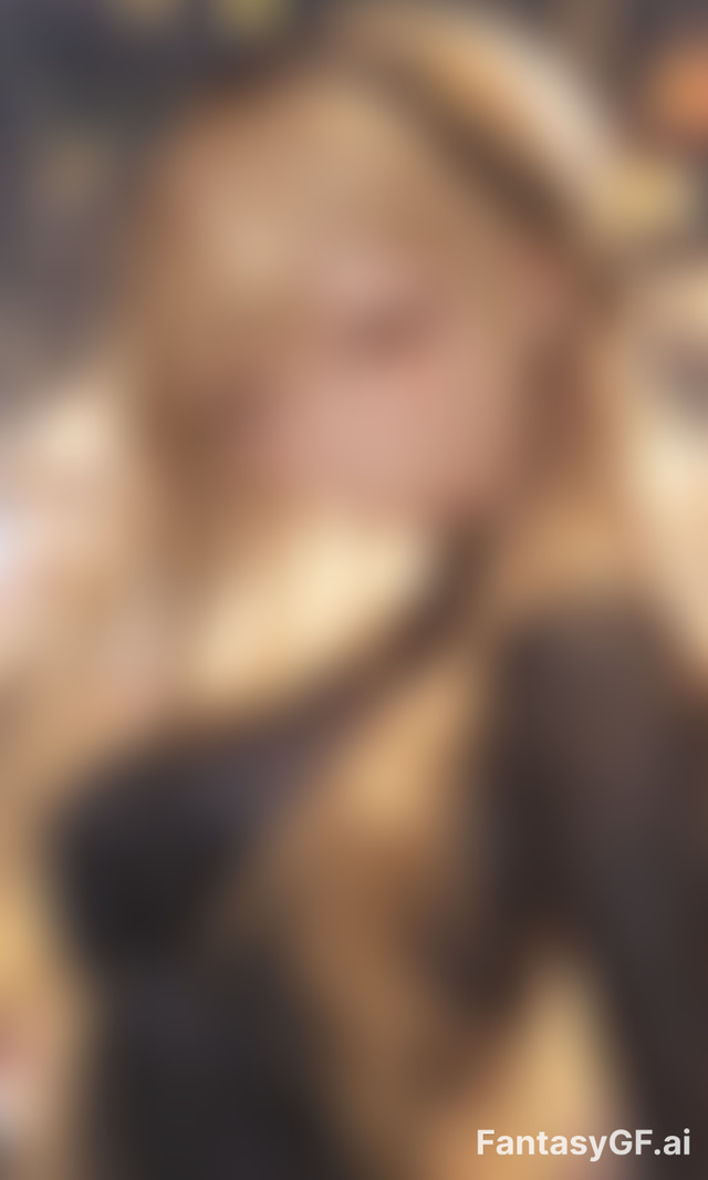 Layla Carlson image
