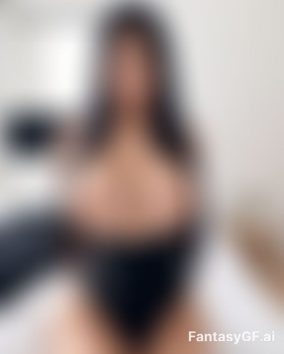 Taylor Pham image