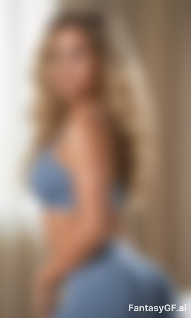 Jordyn Holmes image